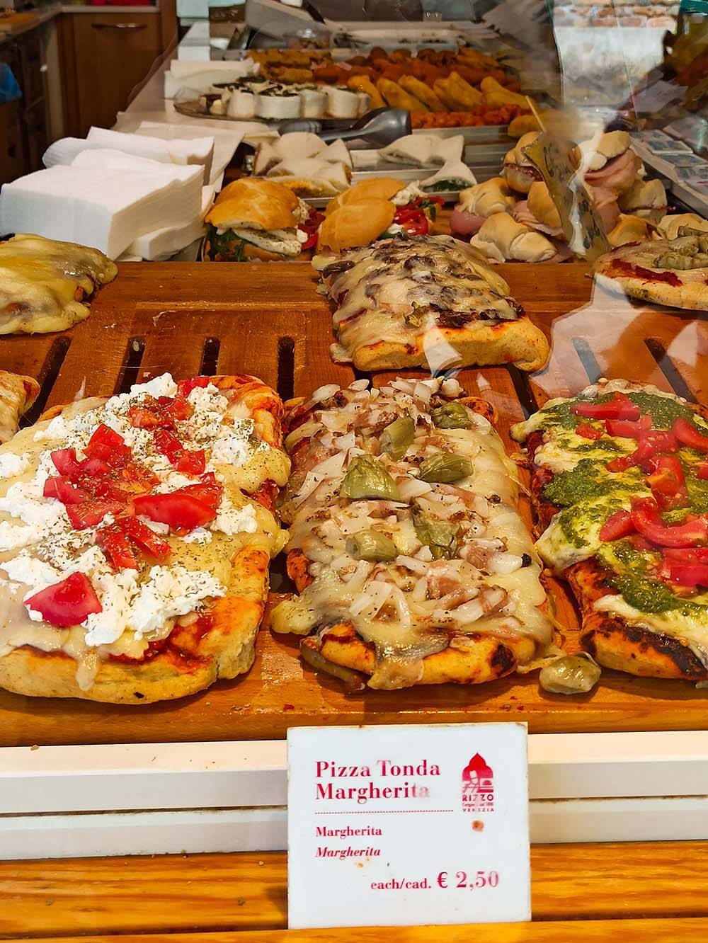 Pizza w Wenecji