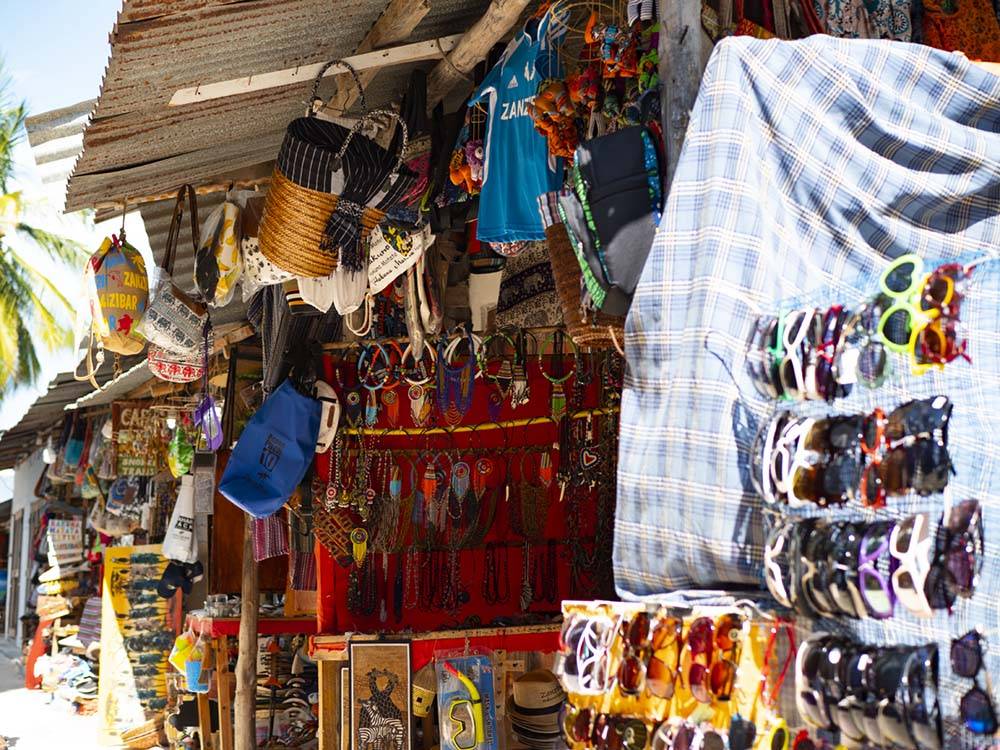 Co zabrać na Zanzibar? Czy w sklepach można kupić podstawowe rzeczy?