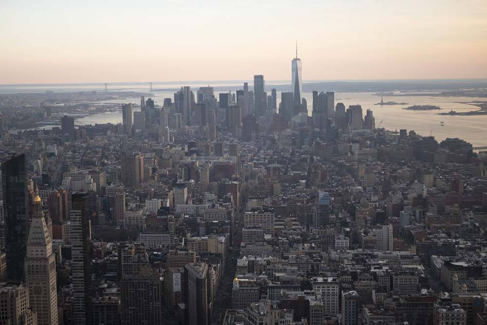 Widok na Nowy Jork z Empire State Building to coś co trzeba zobaczyć