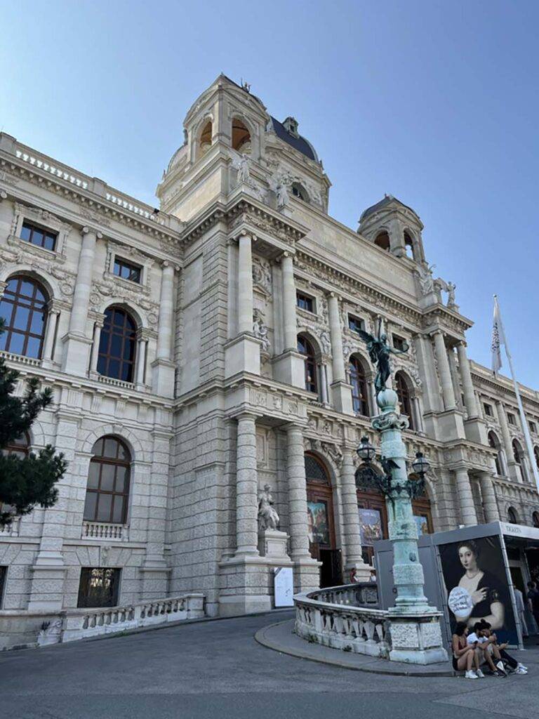 Wiedeń Muzeum Historii Naturalnej to miejsce które trzeba zobaczyć będąc w Wiedniu