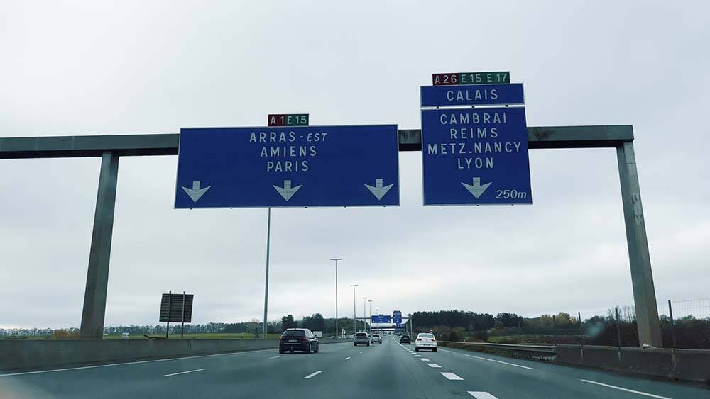 Paryż, Francja i jak dojechać autostradami do stolicy. Ile kosztują autostrady?