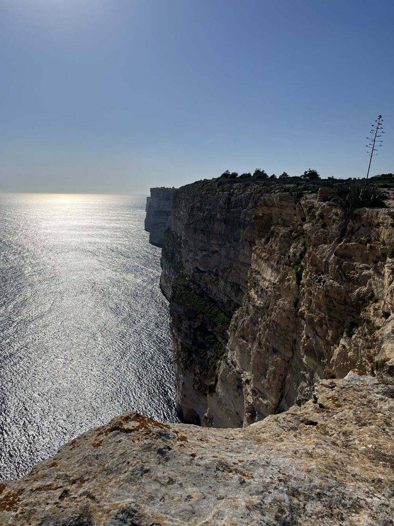 Klify na Gozo zwiedzanie wyspy