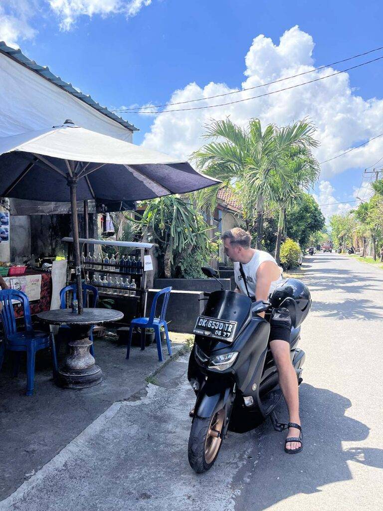 Wynajem skuterów na Bali na blogu podróżniczym