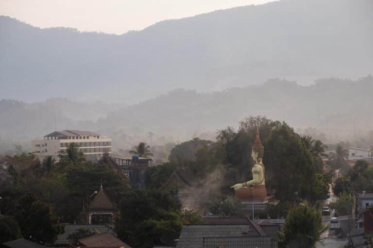 wszystko co warto wiedzieć przed podróżą do Vang Vieng Laos